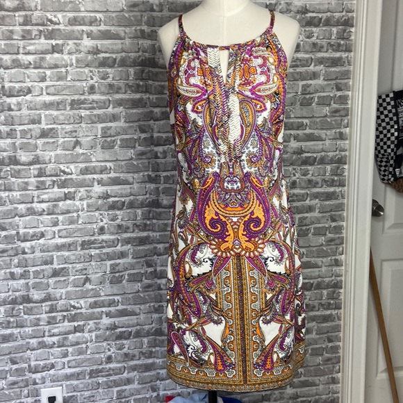 INC - Picture 1 of 7